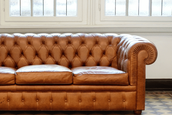 How to store a couch in a storage unit